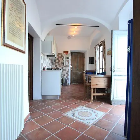 Cascina Ricono شقة